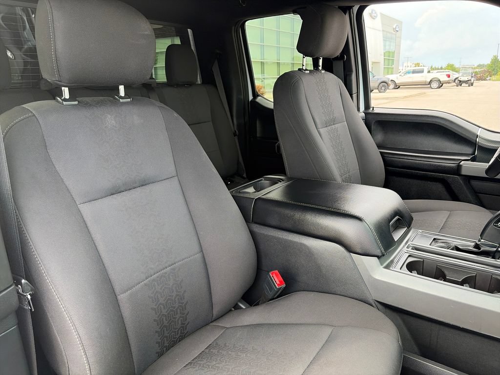 Used 2019 Ford F150 XLT w/ Equipment Group 302A Luxury AWD/4WD image 14