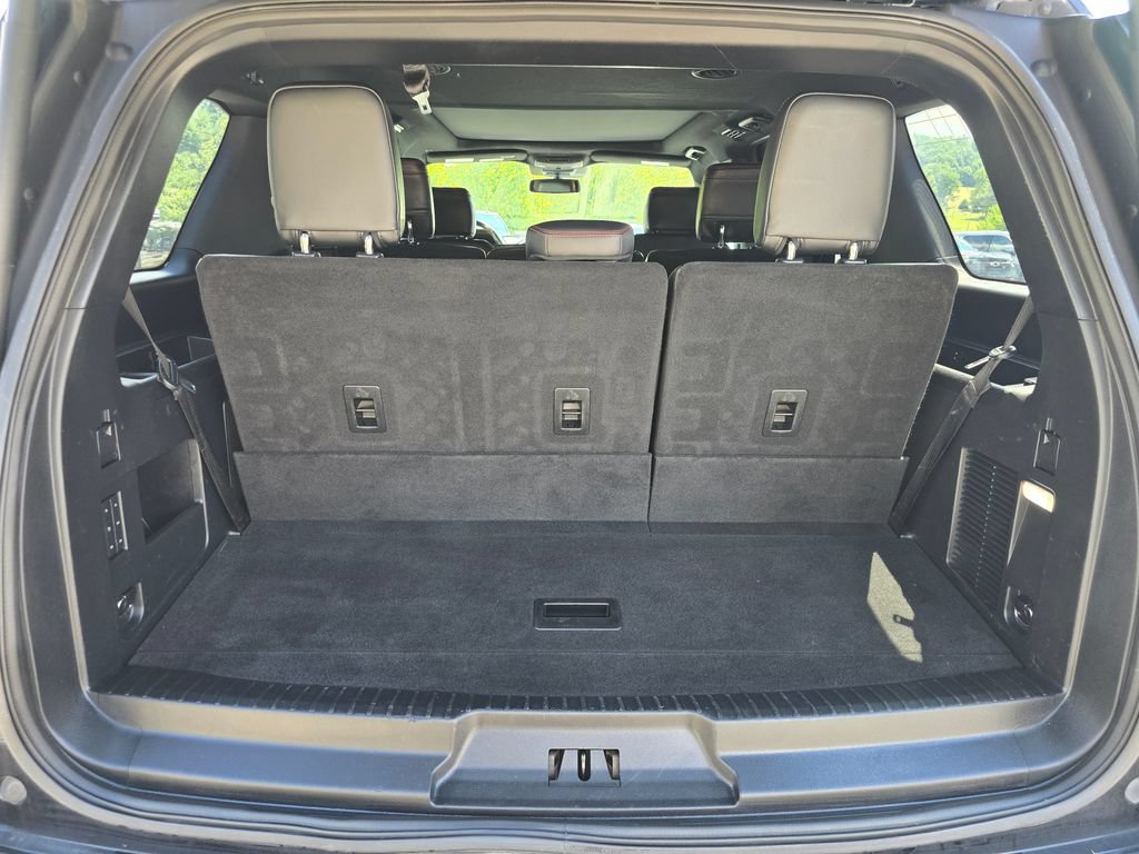 Used 2019 Ford Expedition Limited w/ Equipment Group 303A AWD/4WD image 14