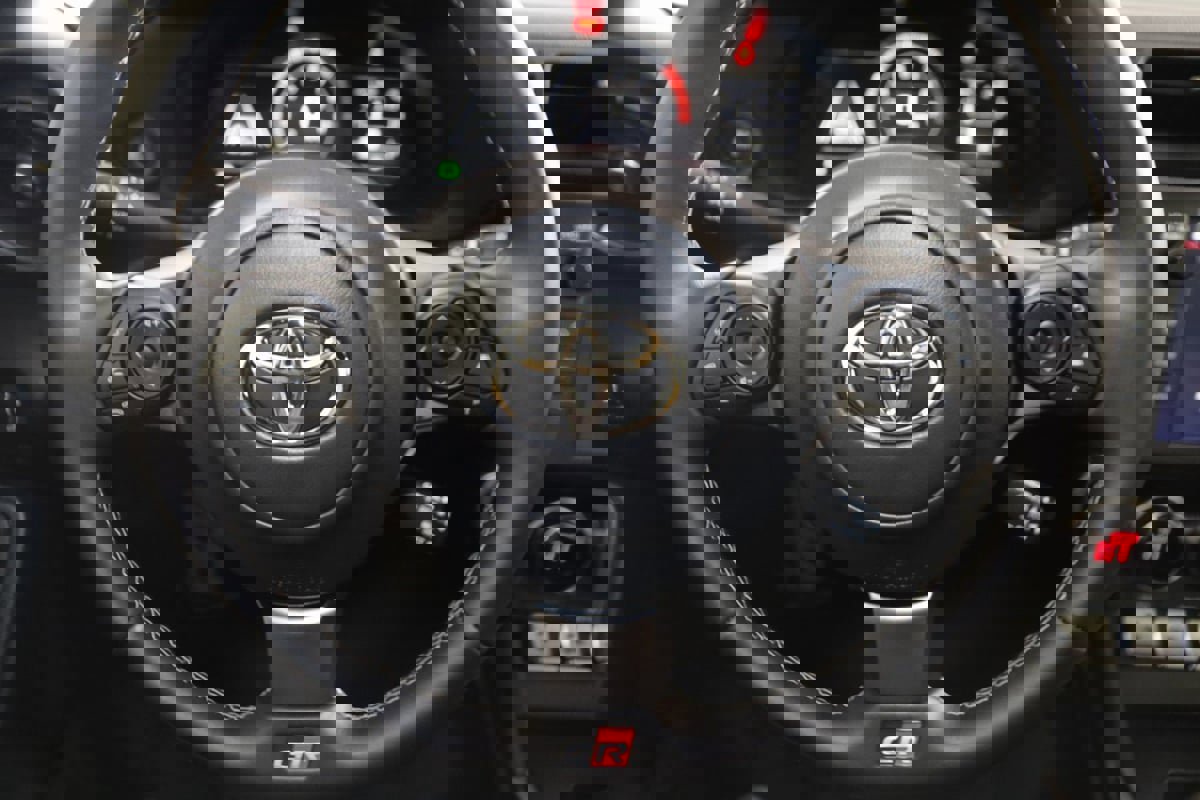 Used 2024 Toyota GR86 Premium image 34