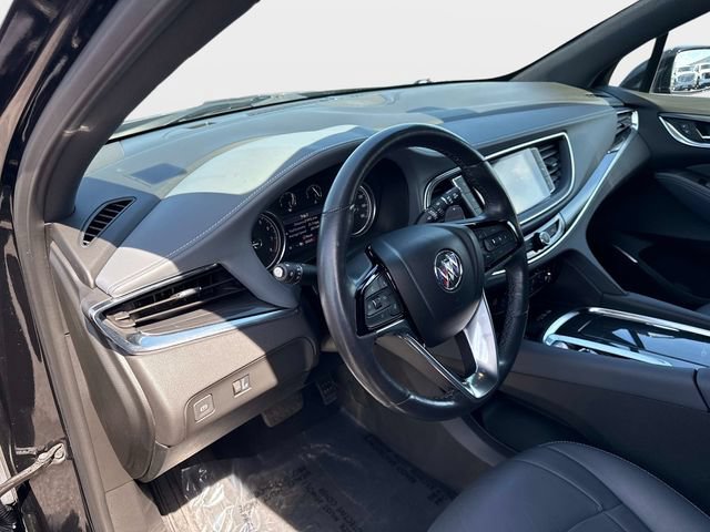 Used 2024 Buick Enclave Essence w/ Technology Package AWD/4WD image 18