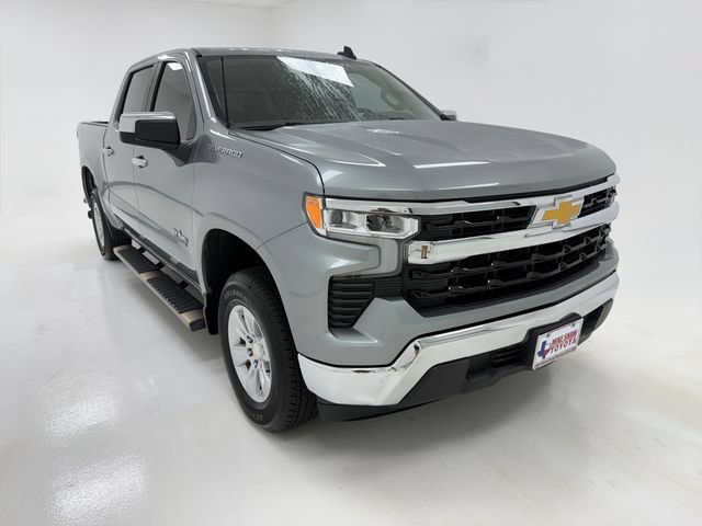 Used 2024 Chevrolet Silverado 1500 LT w/ Leather Package RWD image 2
