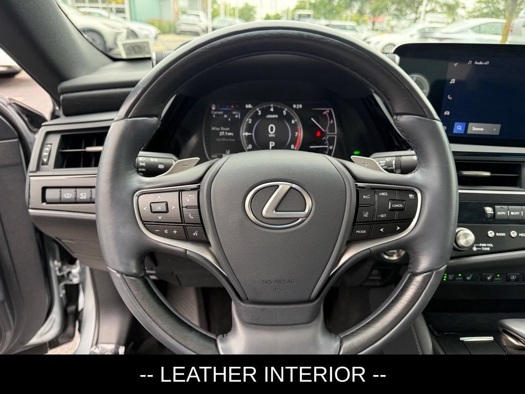 Used 2024 Lexus ES 350 Ultra Luxury w/ Accessory Package (Z2) FWD image 8