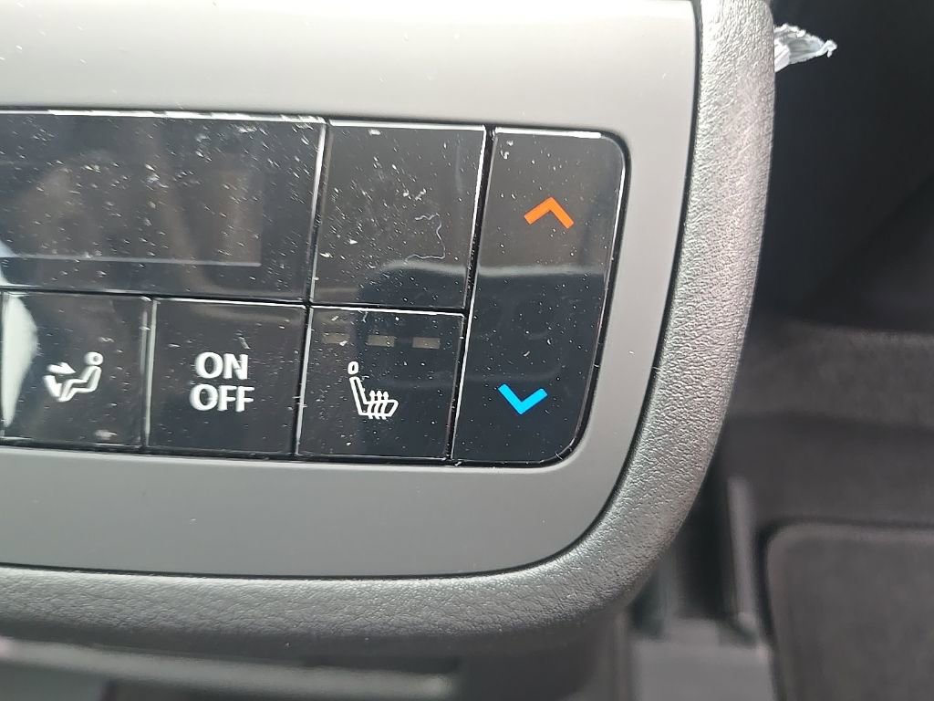 New 2026 Nissan Pathfinder SL image 32