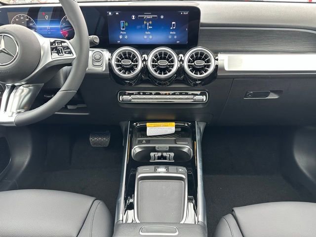 New 2026 Mercedes-Benz GLB 250 4MATIC image 14