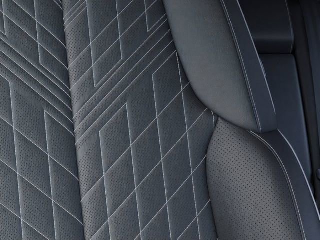 New 2026 Cadillac Lyriq V AWD/4WD image 21