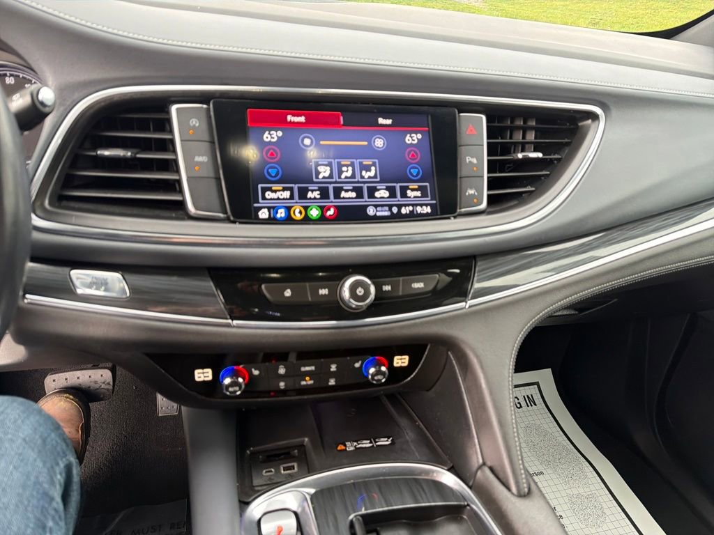 Used 2024 Buick Enclave Essence w/ Experience Buick Package image 18