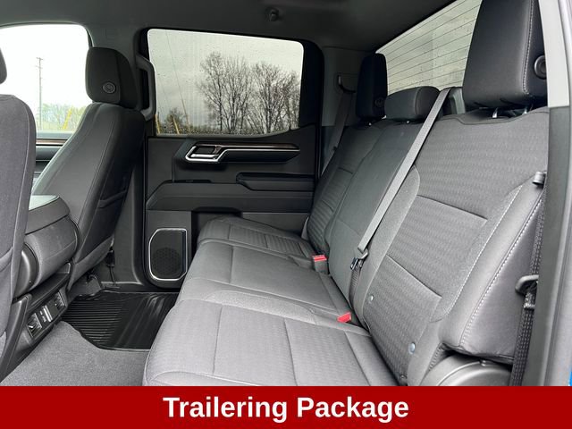 Used 2023 Chevrolet Silverado 1500 RST w/ Z71 Off-Road Package AWD/4WD image 8