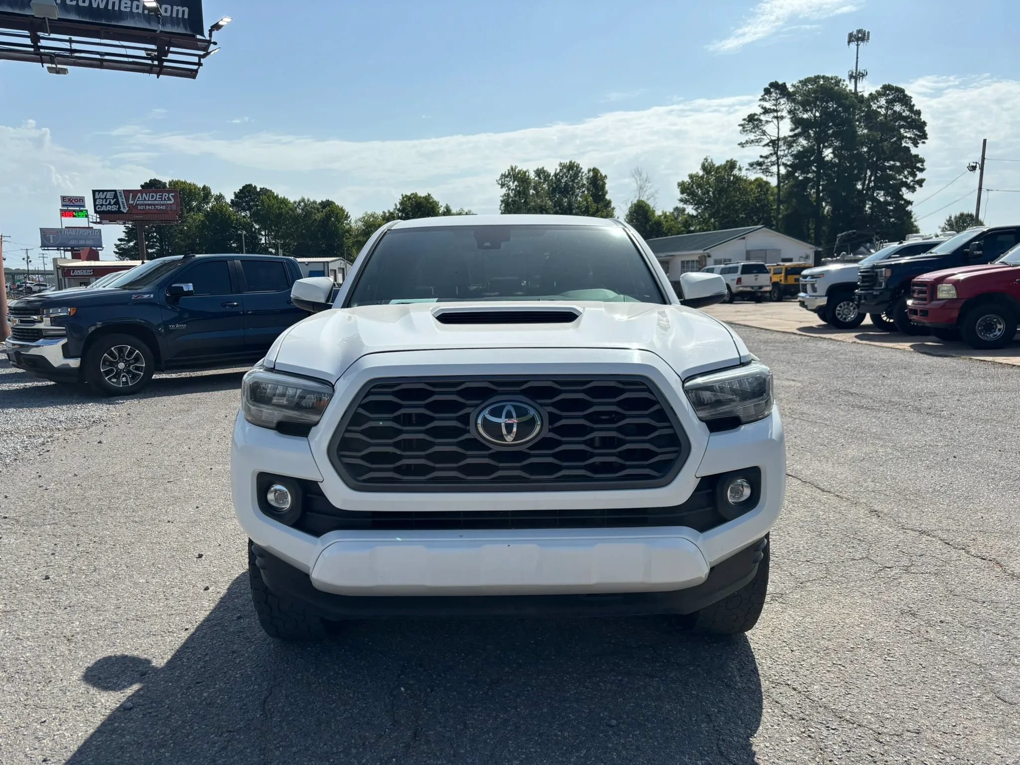 Used 2021 Toyota Tacoma TRD Sport w/ Technology Package AWD/4WD image 8
