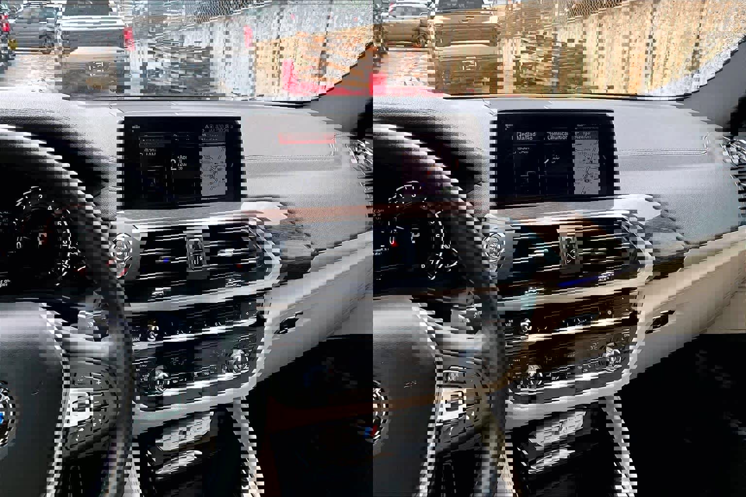 Used 2019 BMW X4 M40i w/ Premium Package image 7