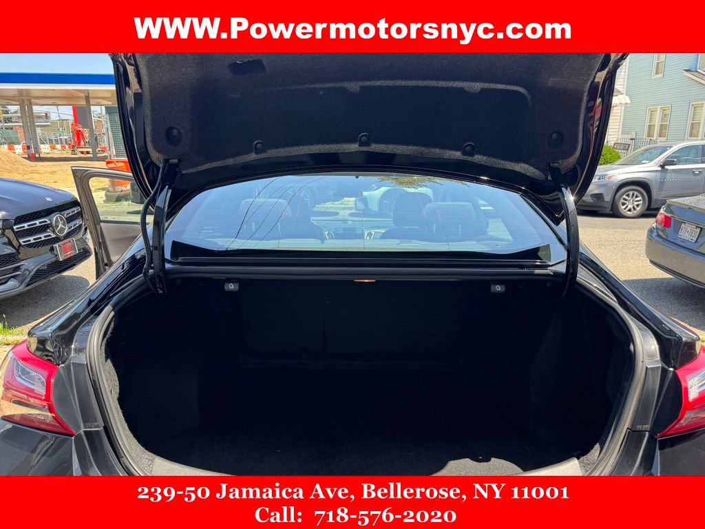 Used 2022 Chevrolet Malibu LT FWD image 9