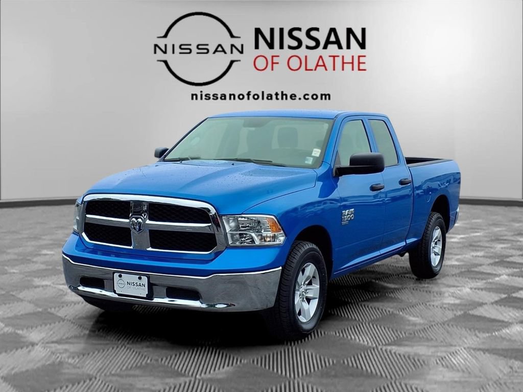 Used 2024 RAM 1500 Classic SLT AWD/4WD image 1