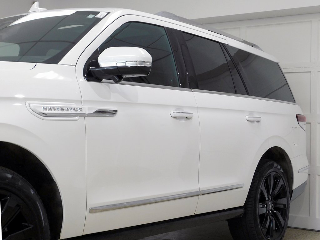 Used 2024 Lincoln Navigator Reserve w/ Equipment Group 201A image 19