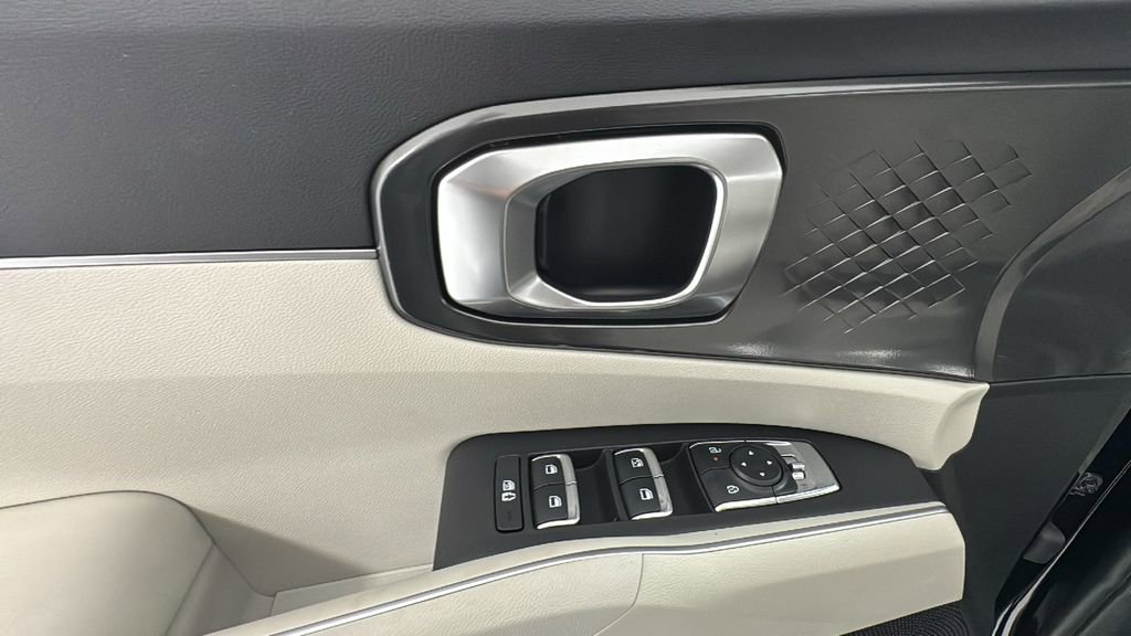 New 2025 Kia Sorento S image 20