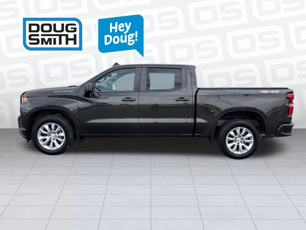 Used 2021 Chevrolet Silverado 1500 Custom AWD/4WD image 3