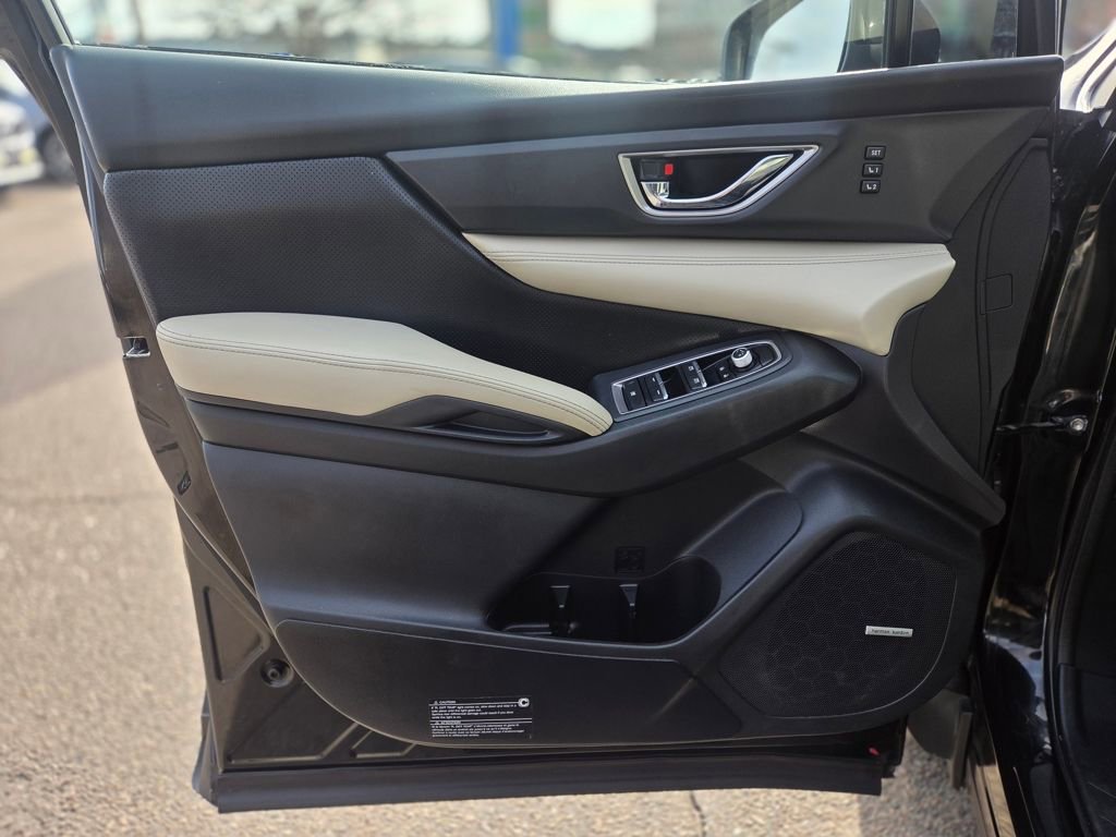 Used 2019 Subaru Ascent Limited image 11