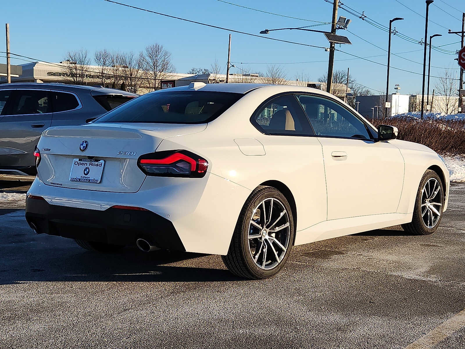 Used 2025 BMW 230i xDrive Coupe w/ Convenience Package image 6