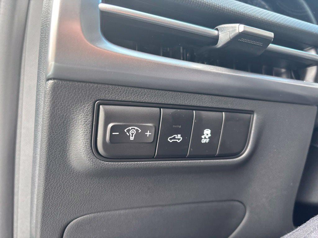 New 2027 Hyundai Santa Cruz SE AWD/4WD image 12