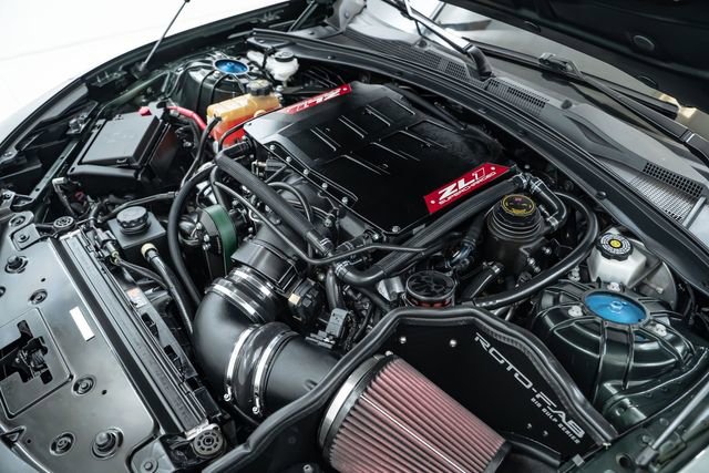 Used 2020 Chevrolet Camaro ZL1 image 34