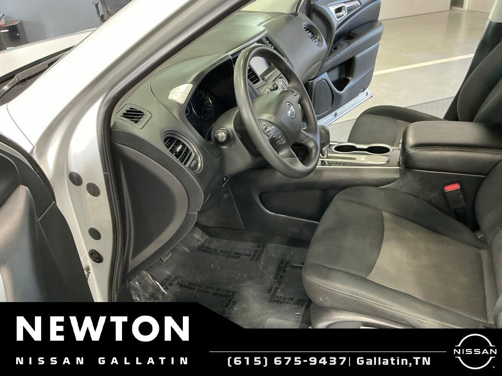 Used 2018 Nissan Pathfinder S FWD image 6