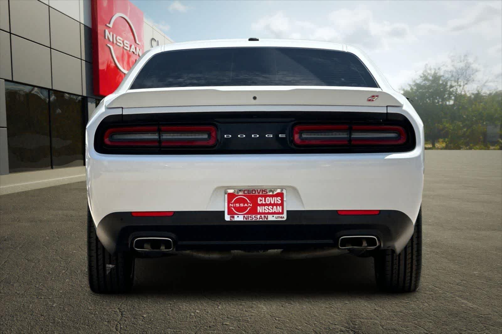 Used 2022 Dodge Challenger GT AWD/4WD image 8
