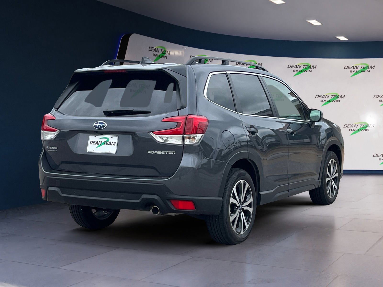 Used 2024 Subaru Forester Limited image 7