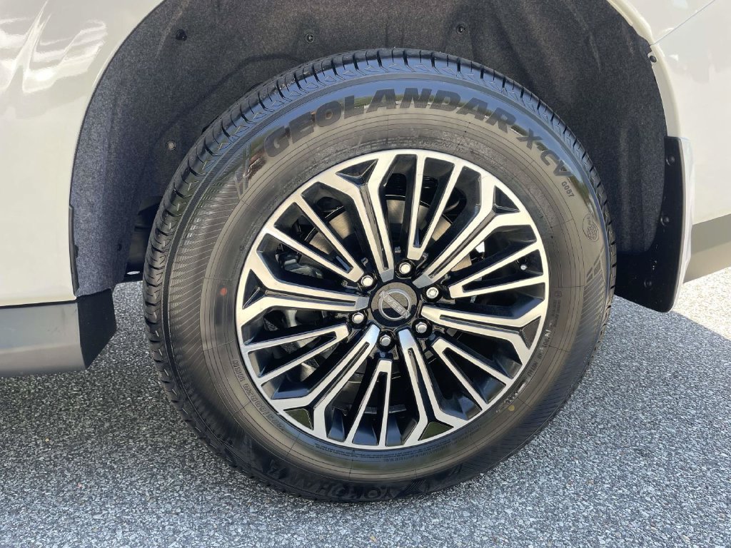 New 2026 Nissan Armada SL AWD/4WD image 7