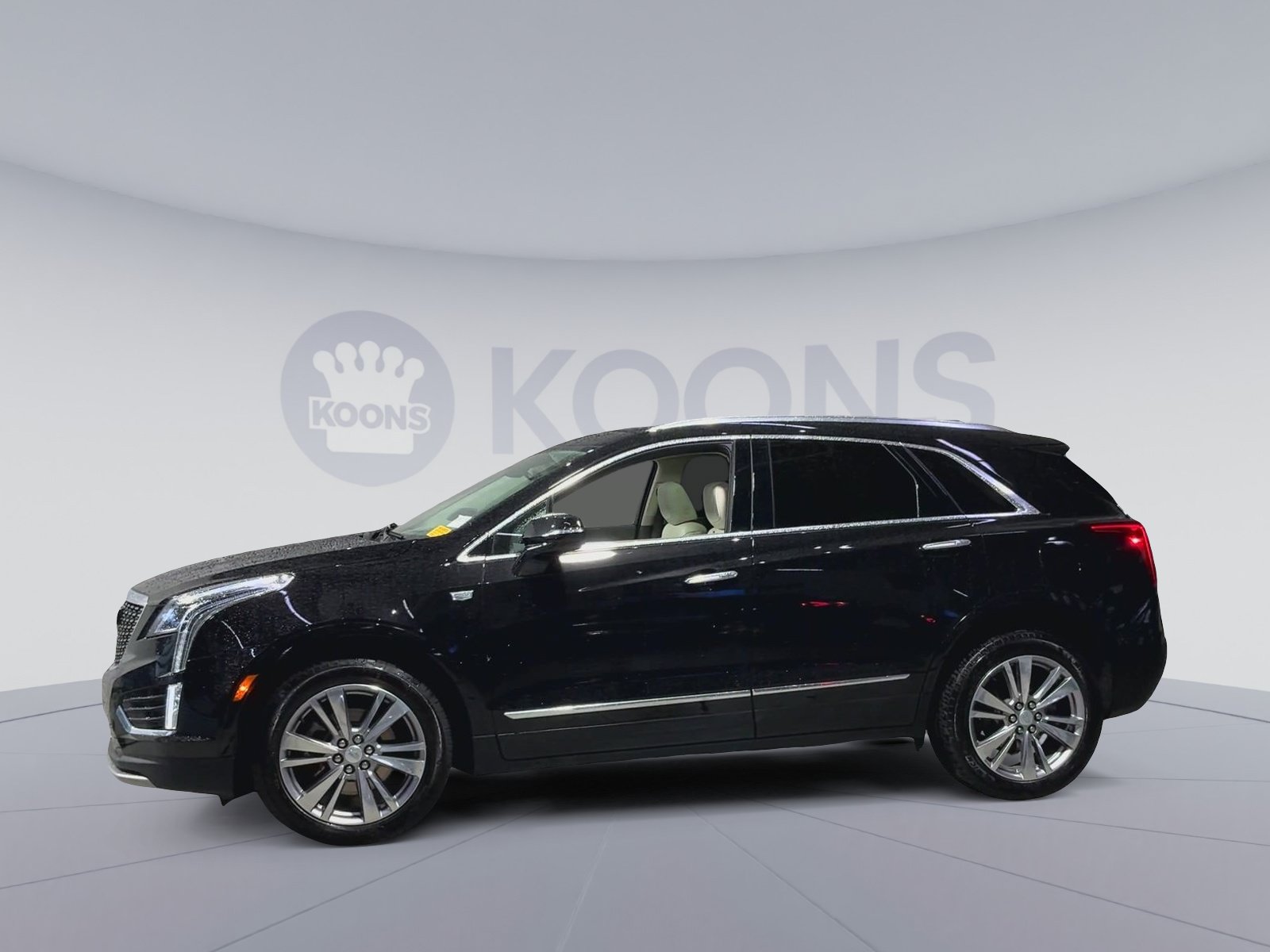 Used 2024 Cadillac XT5 Premium Luxury w/ LPO, Floor Liner Package AWD/4WD image 7