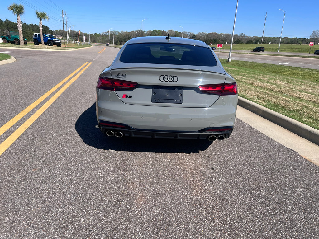 Used 2022 Audi S5 Premium Plus image 3