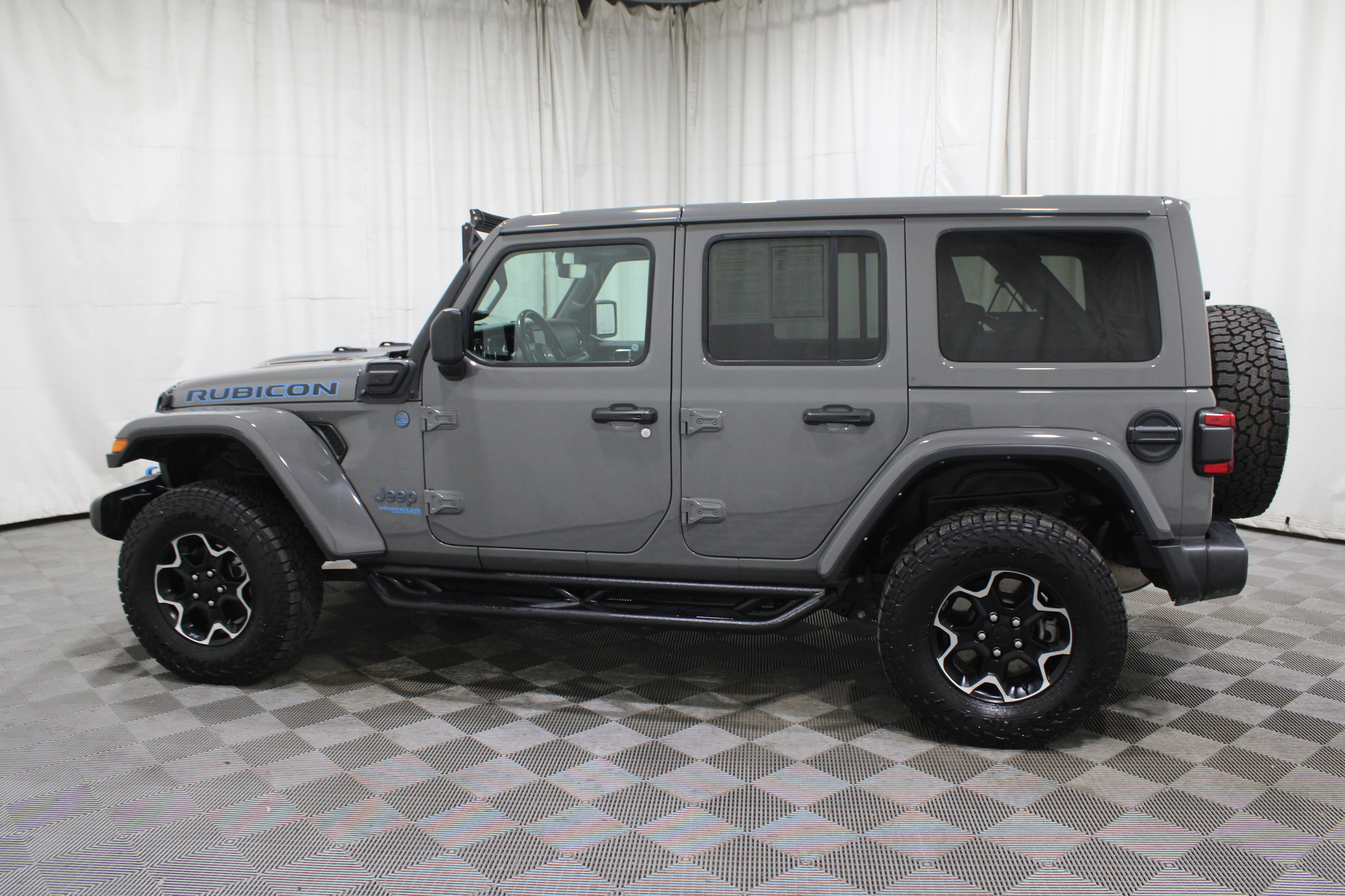 Used 2021 Jeep Wrangler Unlimited Rubicon 4xe image 34