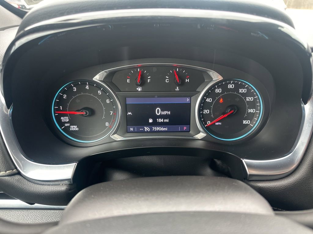 Used 2022 Chevrolet Traverse LT w/ Midnight/Sport Edition image 15