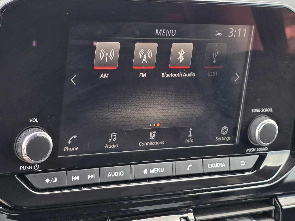 Used 2024 Nissan Pathfinder SV image 21