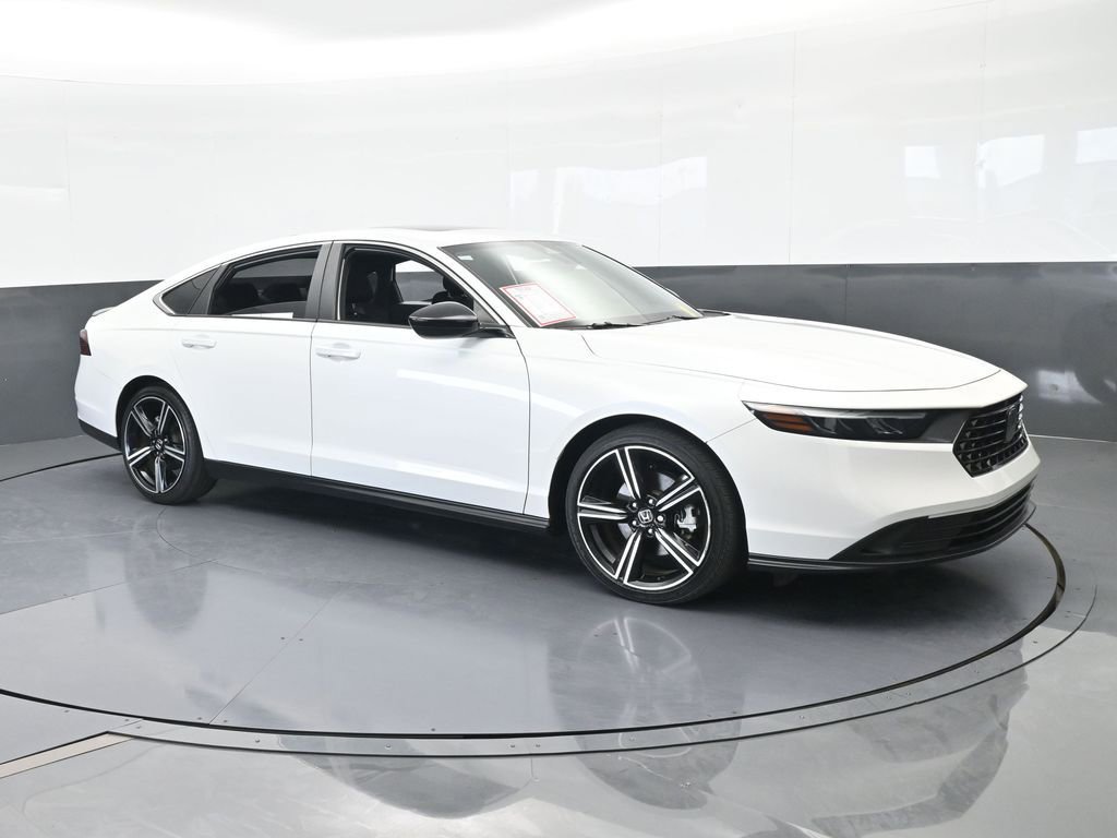 Used 2023 Honda Accord Sport image 8