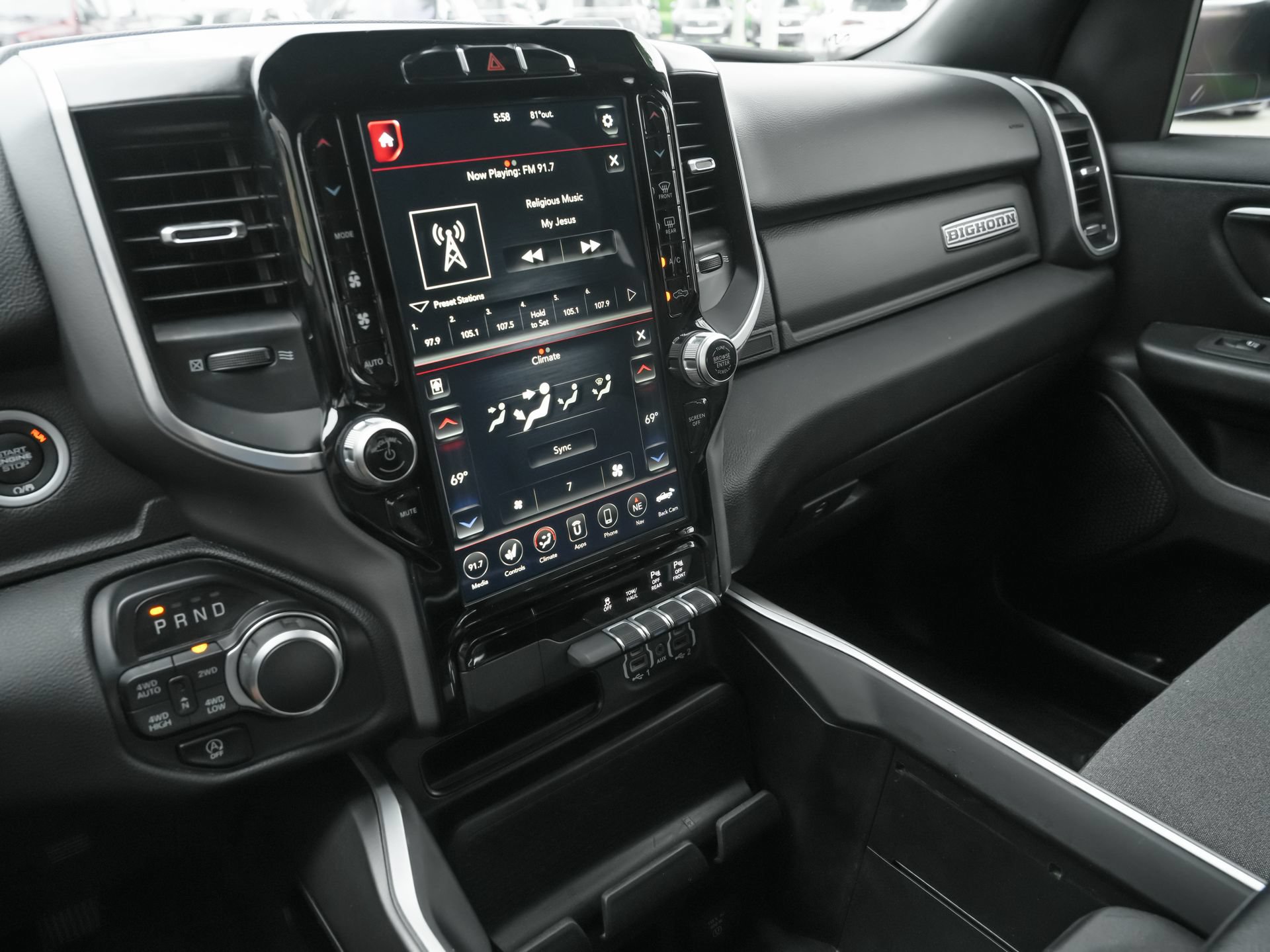 Used 2021 RAM 1500 Big Horn AWD/4WD image 12