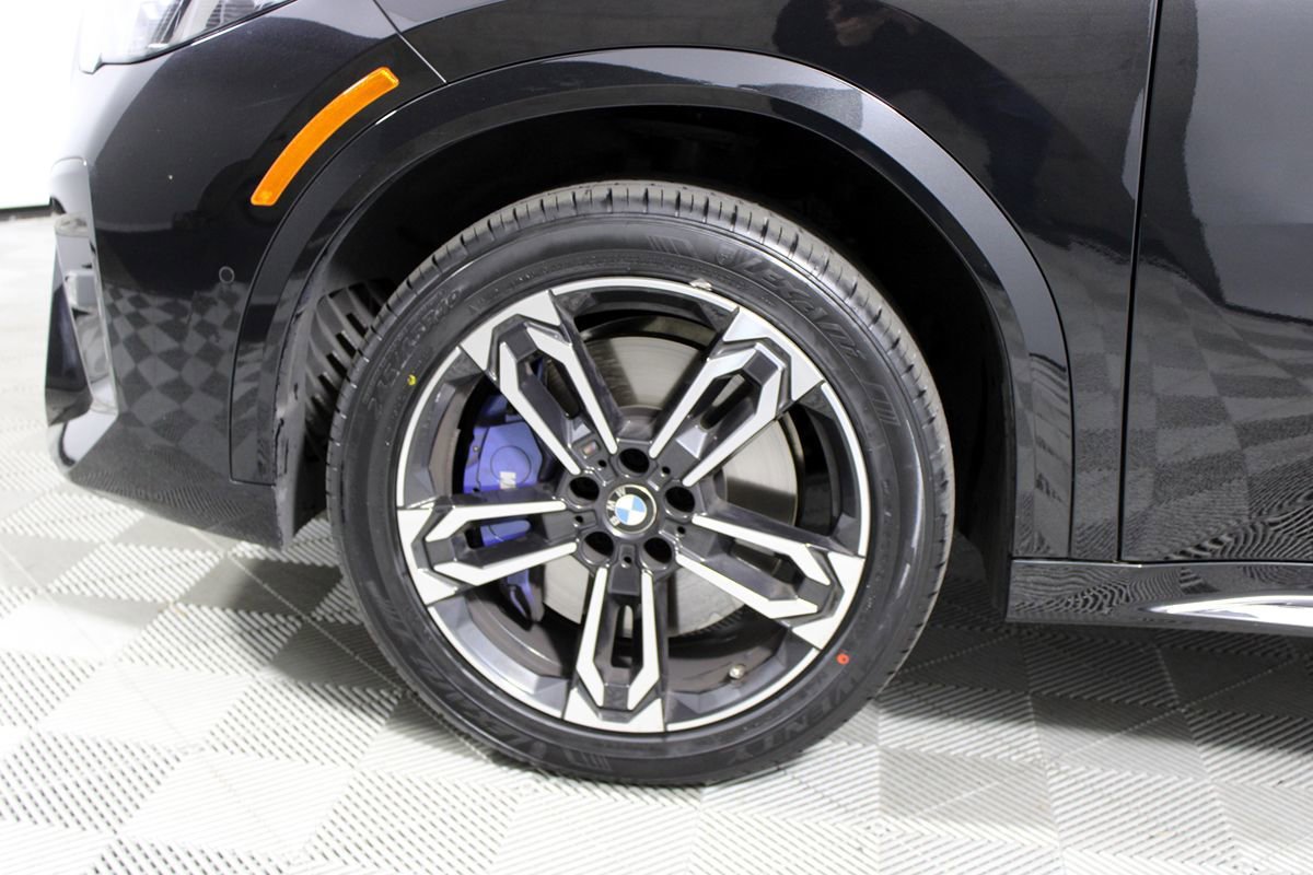 Used 2025 BMW X2 xDrive28i image 4