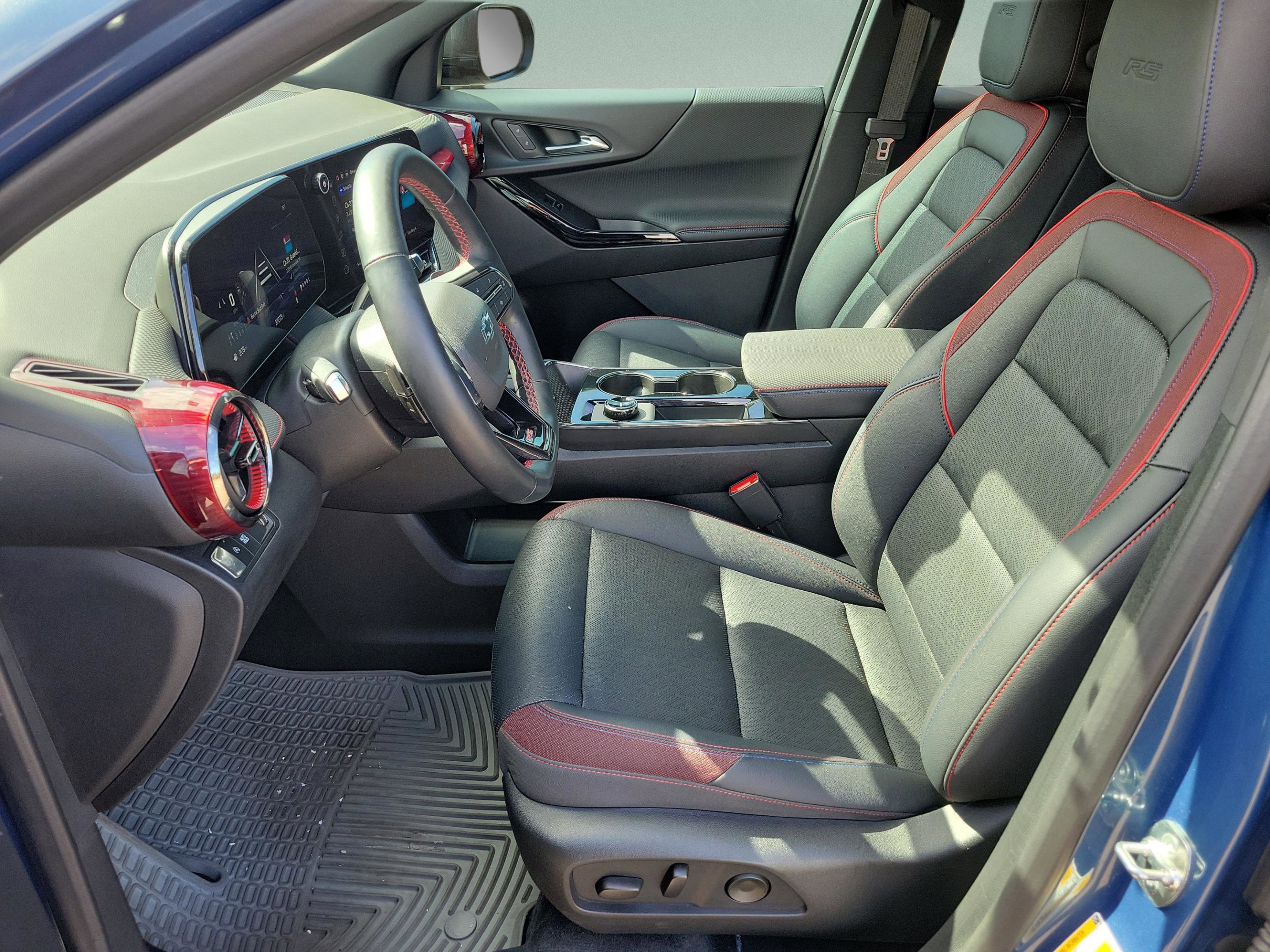 Used 2025 Chevrolet Equinox RS w/ Safety and Technology Package image 26