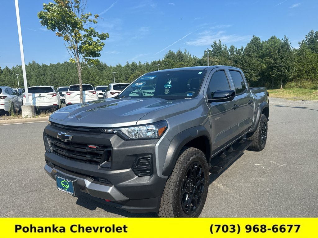 Used 2026 Chevrolet Colorado Trail Boss AWD/4WD image 3