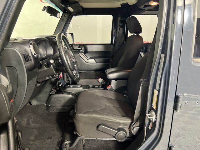 Used 2017 Jeep Wrangler Unlimited Sport w/ Connectivity Group image 10