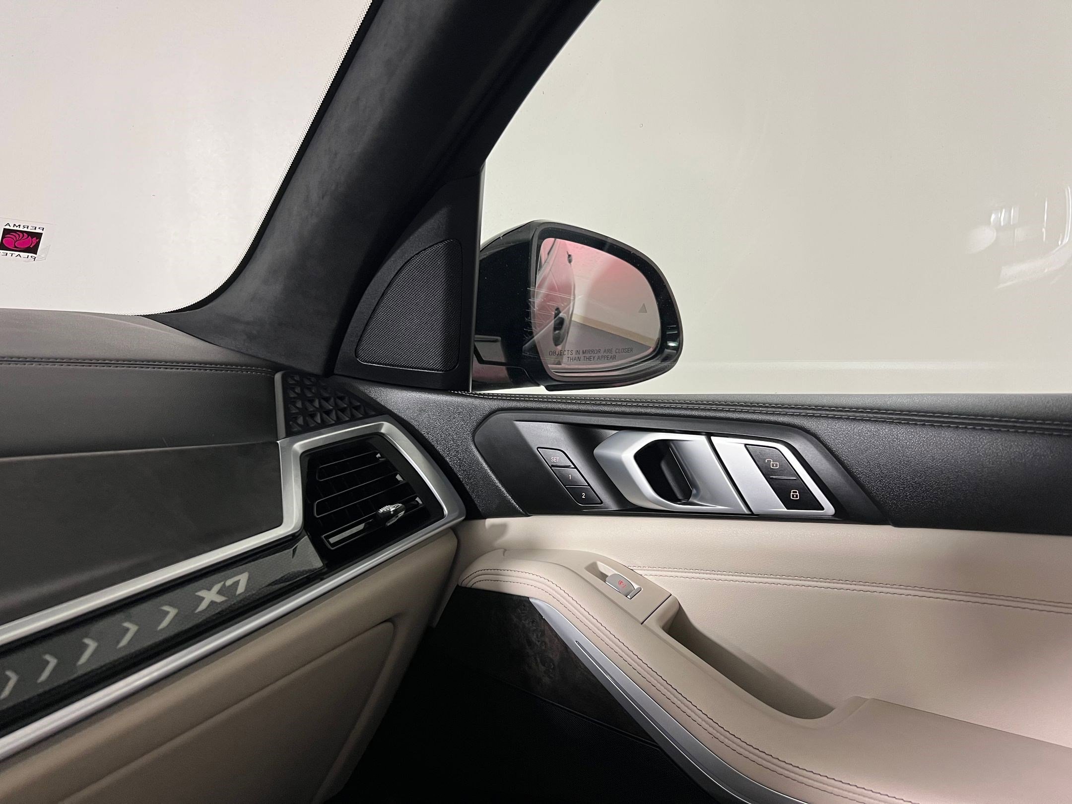 Certified 2024 BMW X7 xDrive40i w/ M Sport Package image 30