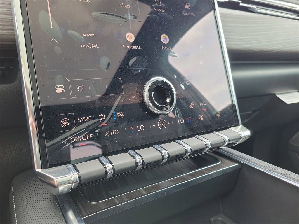 New 2025 GMC Sierra EV Denali image 25