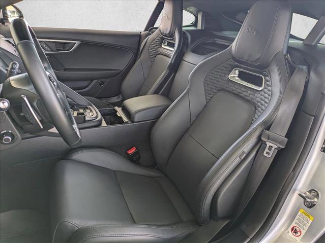 Used 2021 Jaguar F-TYPE Coupe RWD image 17