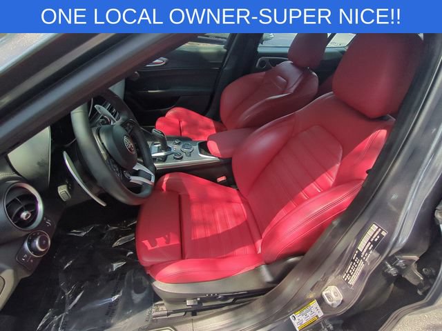 Used 2024 Alfa Romeo Giulia Veloce RWD image 16