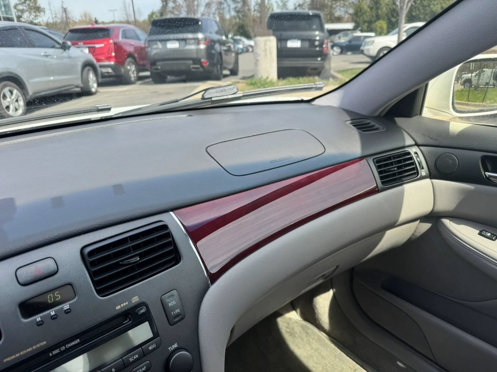 Used 2003 Lexus ES 330 w/ Premium Pkg FWD image 41