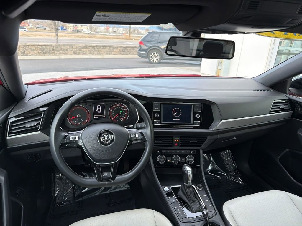 Used 2019 Volkswagen Jetta R-Line image 13