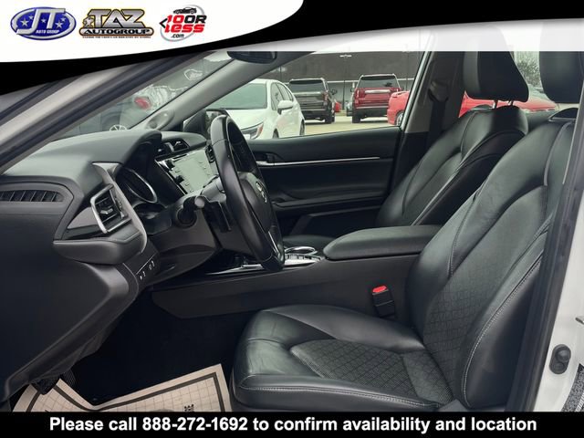 Used 2019 Toyota Camry XSE w/ Navigation Package FWD image 10