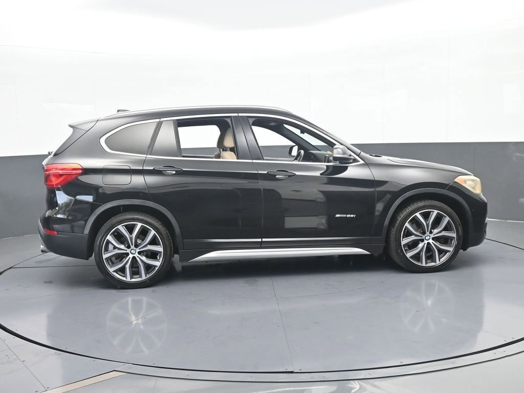 Used 2017 BMW X1 sDrive28i image 7