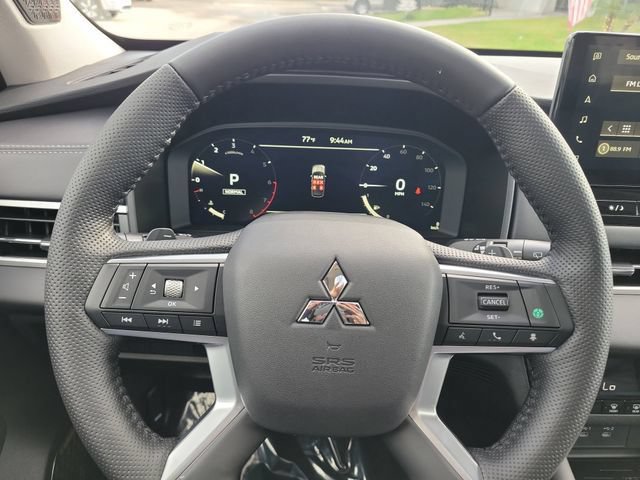New 2026 Mitsubishi Outlander SE FWD image 25