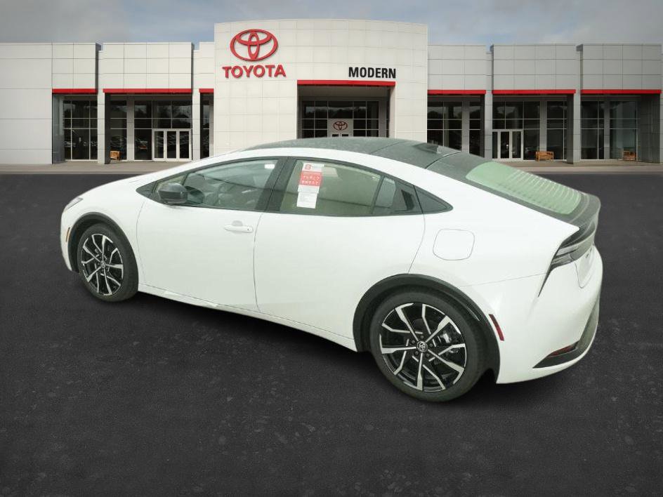 New 2026 Toyota Prius Plug-In Hybrid image 15