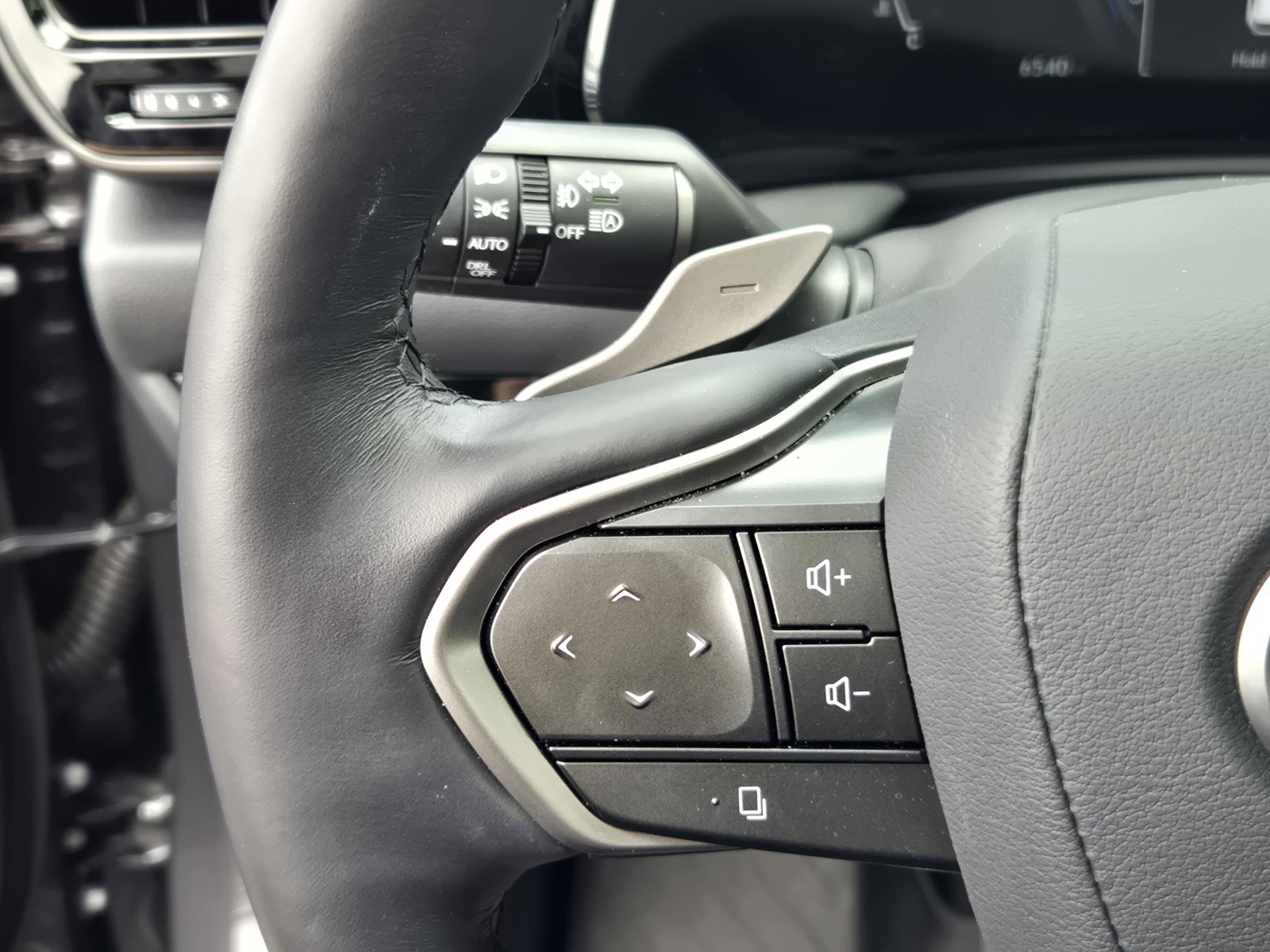 Certified 2026 Lexus NX 350h AWD w/ Accessory Package (2T) image 23