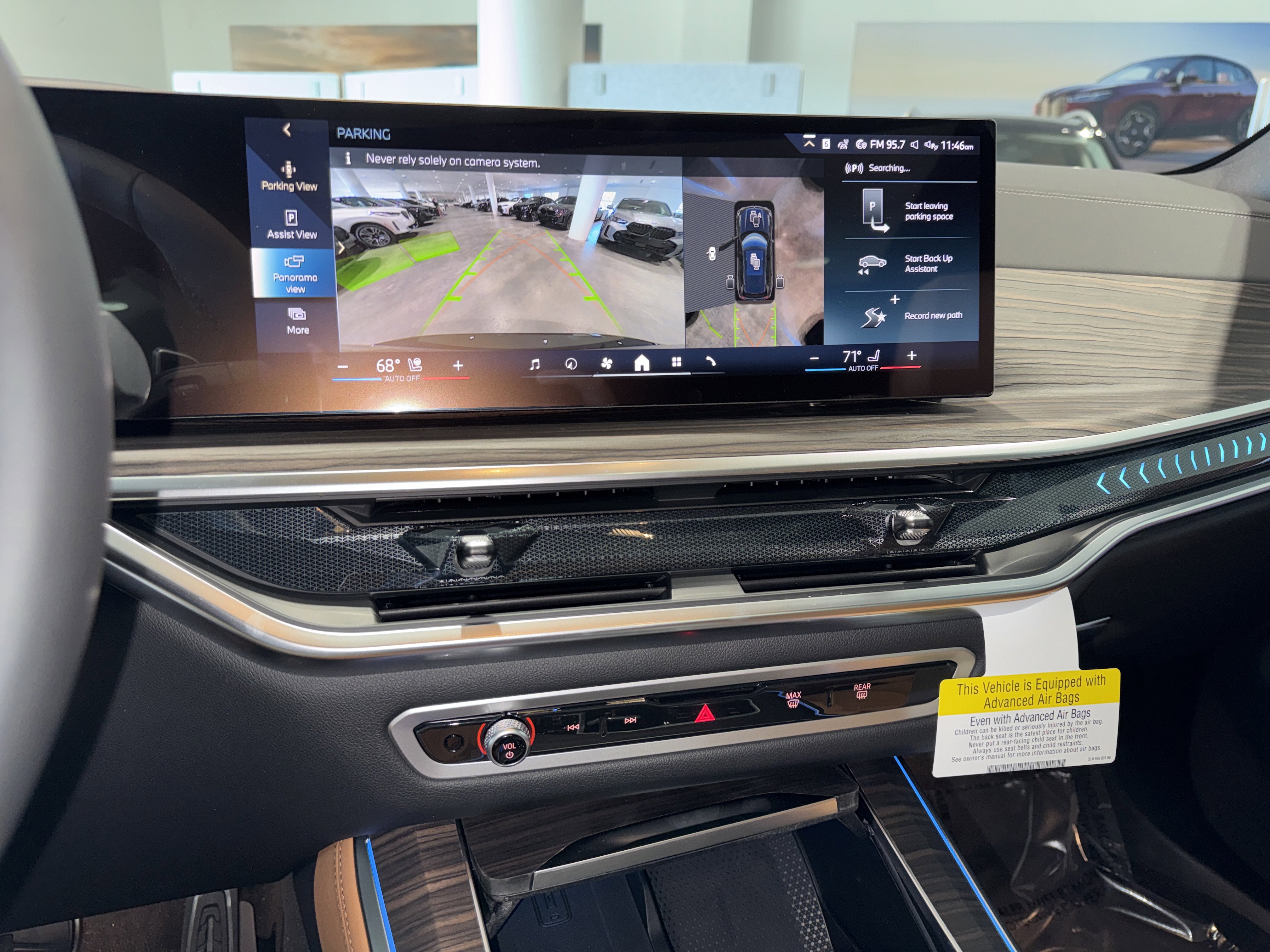 New 2026 BMW X5 xDrive50e w/ M Sport Package image 19