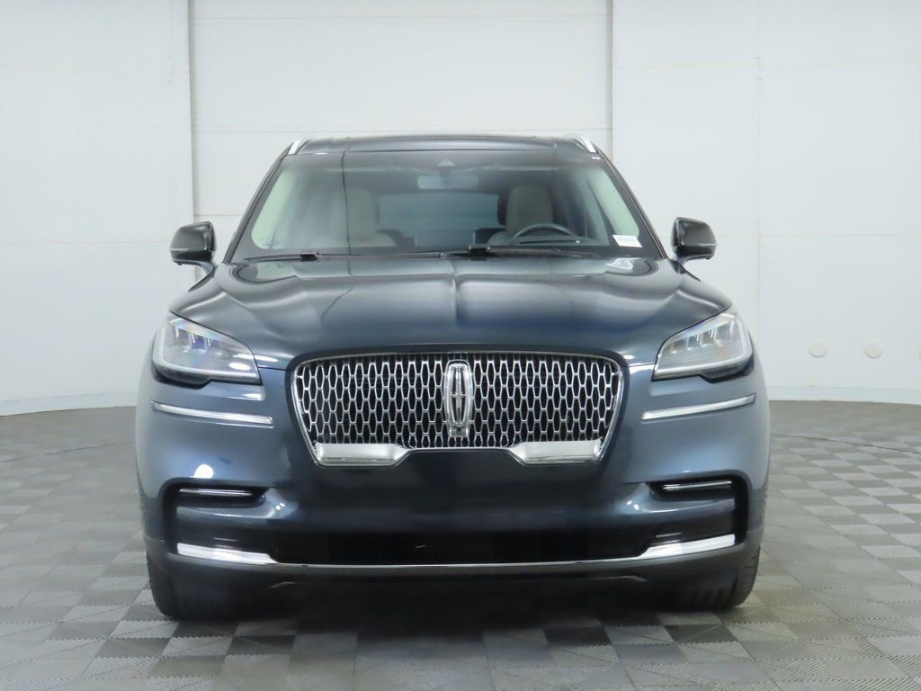 Used 2022 Lincoln Aviator Reserve w/ Equipment Group 201A image 2
